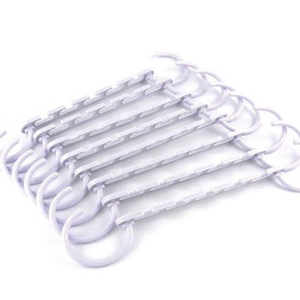 pack of 8 space saving closet hangers